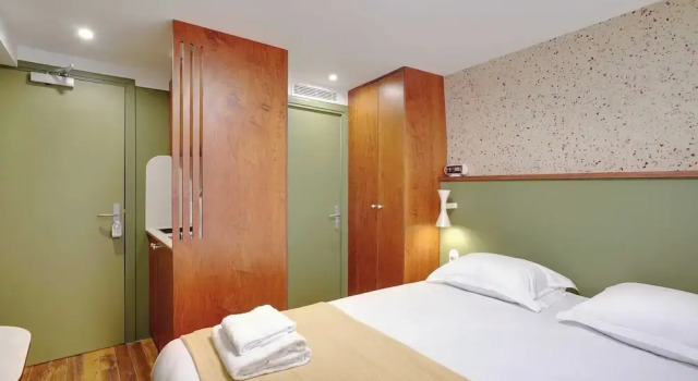 Cosy Studio - 2P - Republique/canal St-martin, Забронировать Апарт-отель Отели Парижа с парковкой, рядом с Mémorial de la Shoah, Парковка