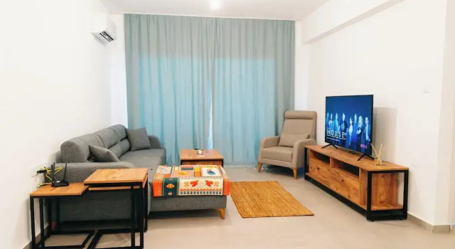 Apartmentsleep5-balcony-bqq-garden-pool