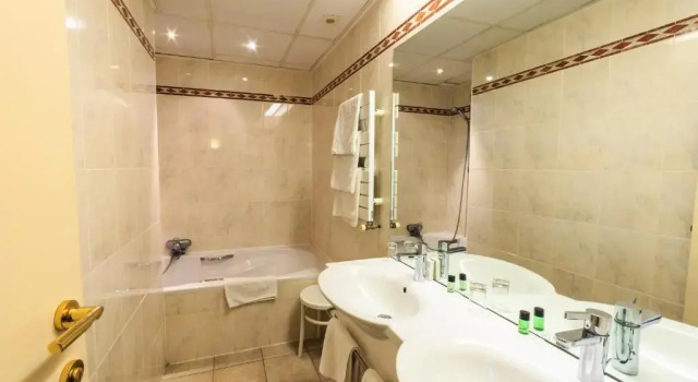 Номер Standard Hotel Pacific