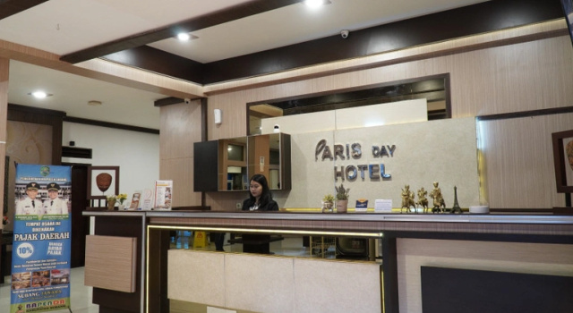 Paris Day Hotel