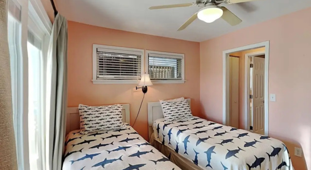Sunshiny Daze by Topsail Realty