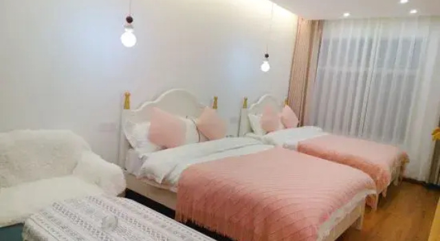 Люкс Deluxe Laliyuntinglanfengminsu
