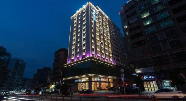Lavande Hotels