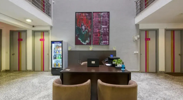 Номер Deluxe ROSASTAYS Gurugram Sec 31