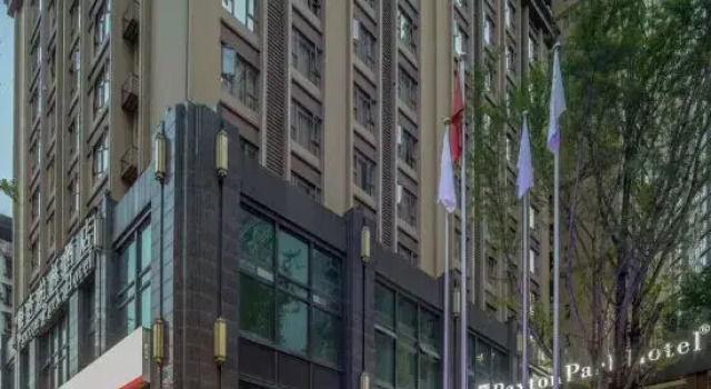 Muzili Homestay (Dazhou Ruicheng Longwan Branch), Varaa Hotelli Hotellit Sichuan pysäköinnillä, Pysäköinti