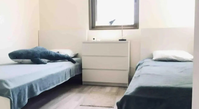 2 BDR Nitza appartment with balkony, Забронировать Отель Отели Натания с парковкой, рядом с Торговый центр Hasharon, Парковка