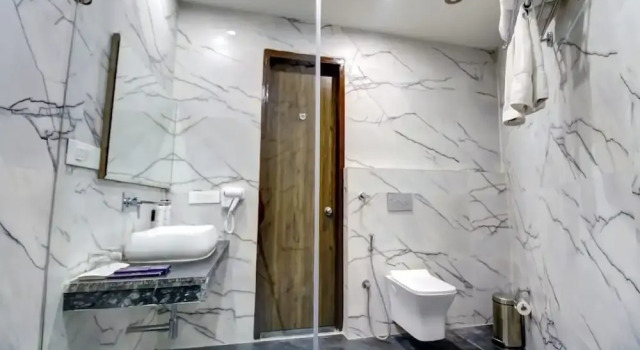 Sk Premium Park Sonipat, Rezervovat Hotel Hotely v Gannaur s parkováním, Parkování