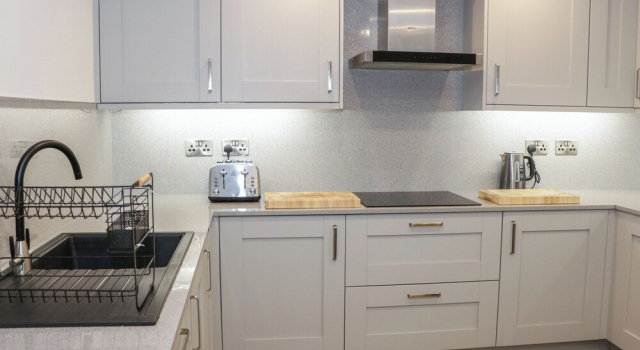 Seaview House, Забронировать Дом для отпуска Лланфэрфечейн Клоид