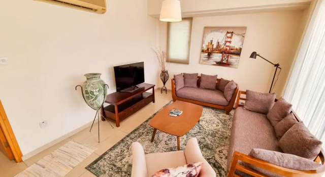 Sunset Springs Apartment