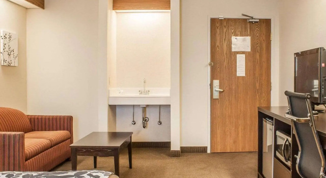 Двухместный люкс Sleep Inn Sea Tac Airport
