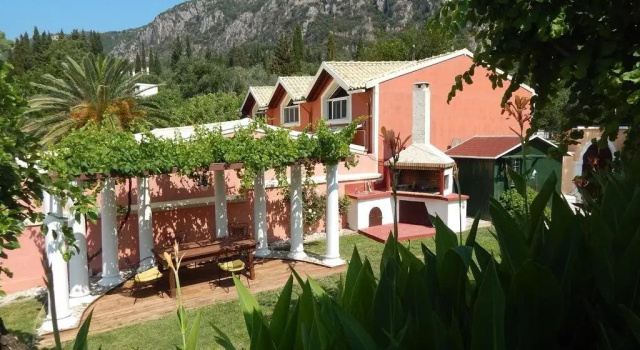 Thomas Beach Studios