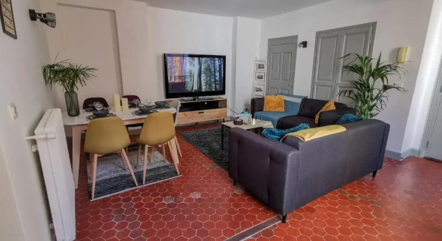 Appart Hotel Centifolia - Place aux aires, Забронировать Отель Грас Route Napoléon
