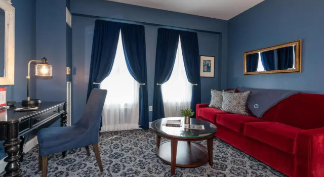Четырёхместный номер Superior The Kendall Hotel at the Engine 7 Firehouse