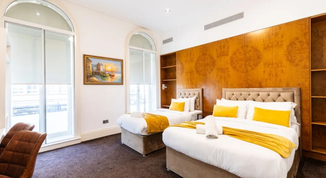 Номер Premium Mayfair Residences