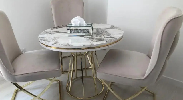 Saint dénis Appartement 1, Забронировать Апартаменты/квартира Отели Ле-Ман с бассейном, рядом с Carre Plantagenet, Бассейн