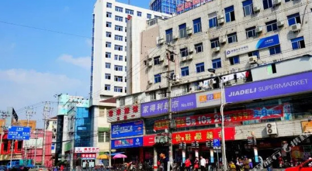 Changlai Hostel, Varaa Hostelli Zhoupu Shanghai
