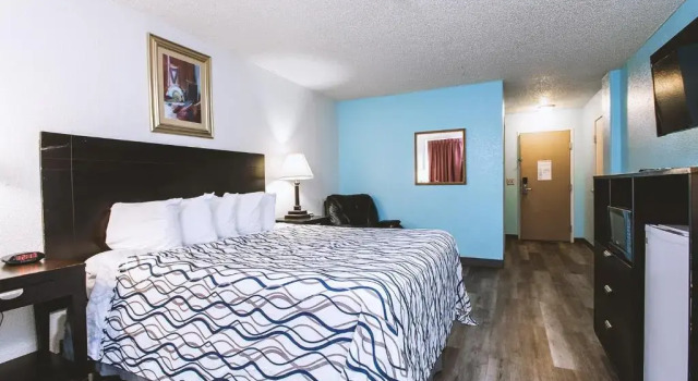 Люкс Blue Way Inn & Suites Wichita East