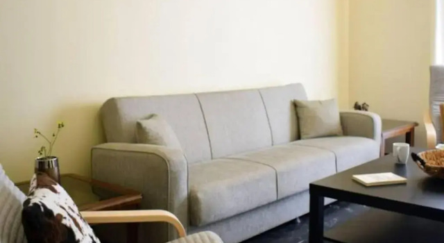 Marble Cool 2-bedroom Down Town Yard House