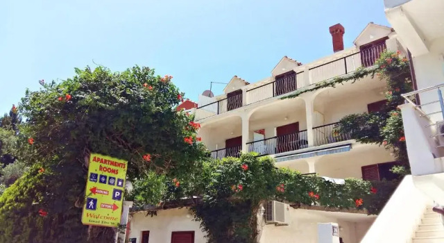 Apartments Maria, Забронировать Апартаменты/квартира Отели Цавтат с парковкой, рядом с Пляж Циста Лука 1, Парковка