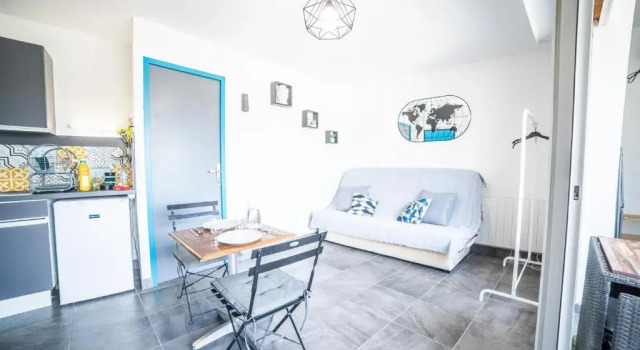 LENA STUDIO1-50M PLAGE-PORT-CENTRE VILLE-WIFI- La Grande Motte, Book Hotel La Grande-Motte Camargue