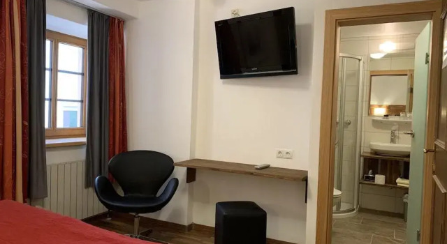 Hotel Engl, Забронировать Отель Внутренний город 