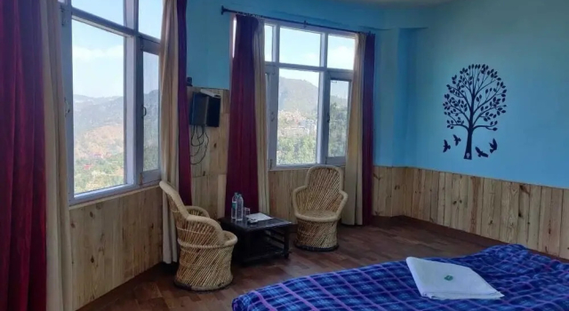 1 BR Boutique stay in shoghi, Shimla, by GuestHouser (DF14), Забронировать Бутик-отель Бутик-отели штата Химачал-Прадеш, Бутик-отель