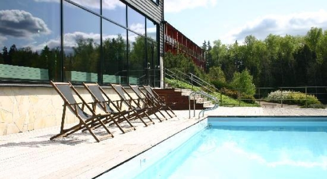 Bernhard Spa, Rezervați Stațiune Hoteluri în Otepaa Ski cu parcare, Parcare