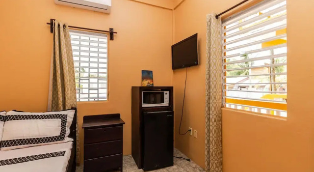 San Pedro Studios and Suites