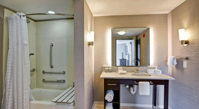 Четырёхместный люкс Homewood Suites by Hilton Christiansburg