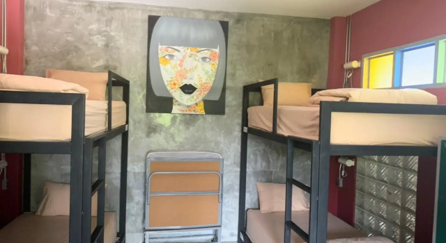 Кровать в общем номере (женский номер) Heuan Pak Dee Hostel at Gallery