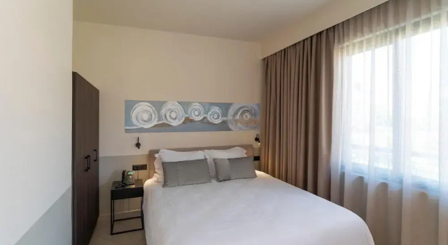 Двухместный номер Standard с балконом Mariette Rhodes Urban Suites