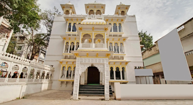 OYO 47777 Hotel Laxminarayan