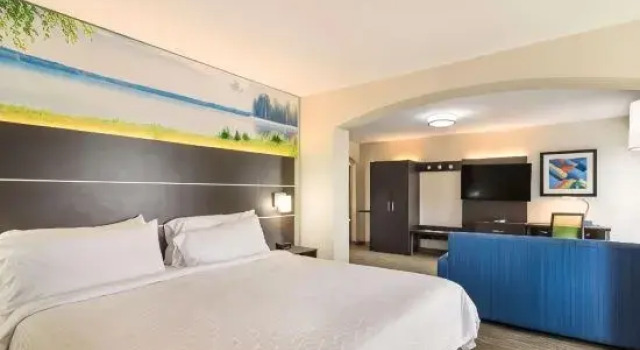 Люкс Clarion Pointe New Bern
