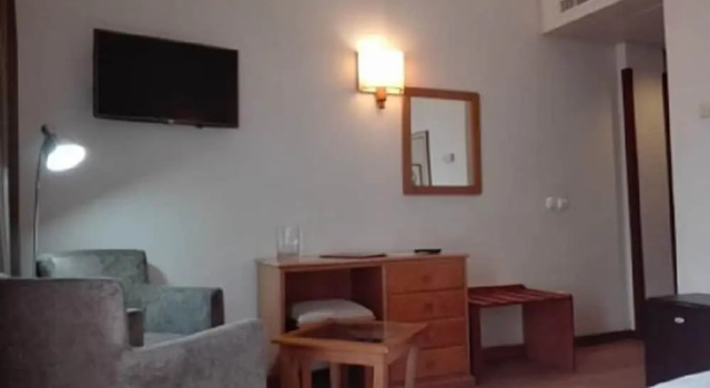 Одноместный номер Standard Hotel Do Centro