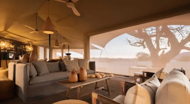 Wilderness Desert Rhino Camp, Rezervați Hotel Hoteluri de 3 stele în Palmwag Concession, 3*