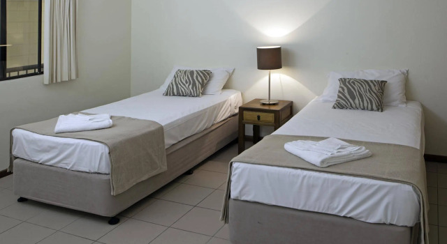 Palms at Trinity Beach, Book Hotel Trinity Beach Cairns Beaches