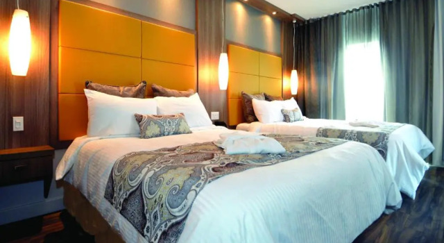 Четырёхместный номер Superior Hôtel Universel in Rivière-du-Loup