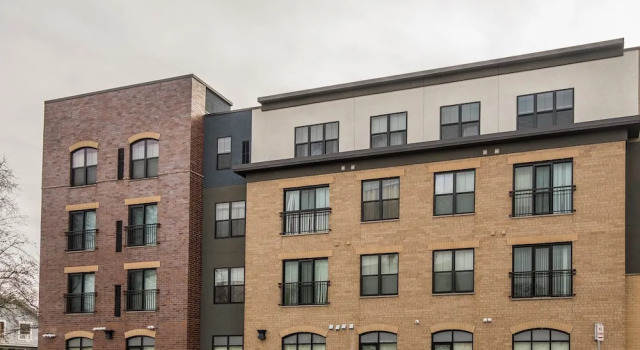 1 BR Apt near Downtown with Laundry by Frontdesk, Book Lejlighed Lejligheder i Minnesota, Lejlighed