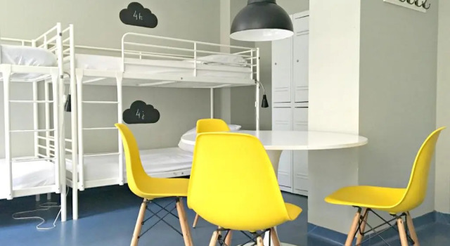 Кровать в общем номере Cloud Hostel