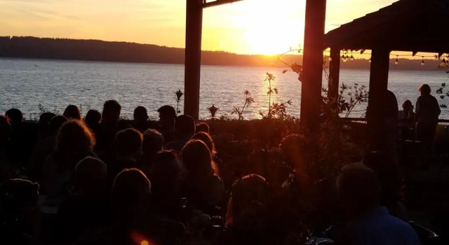 Люкс Camano Island Inn
