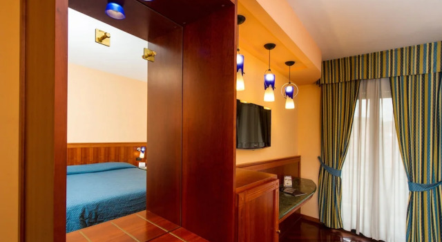 Номер Classic Hotel Michelangelo Palace & SPA