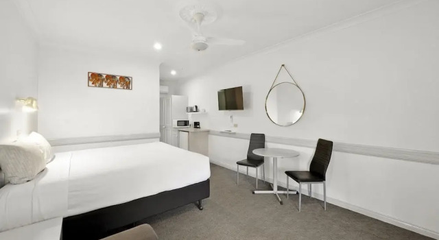 Номер Executive Centre Town Motel