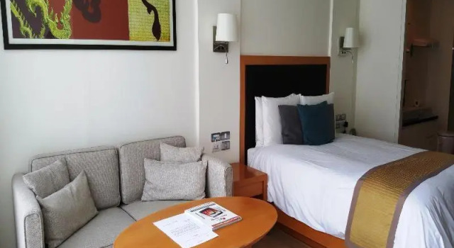 Номер Standard Oakwood Residence Sukhumvit 24 Bangkok