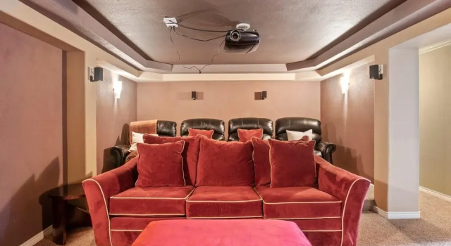 Relaxing Escape Complete With Home Theater and BBQ, Prenota Hotel Lakewood Colorado