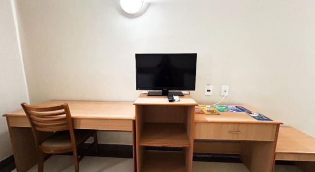 Четырёхместный номер Standard Hotel Dan Inn Uberaba & Convenções By Nacional Inn