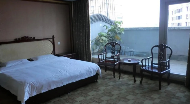 Huayu South City Hotel, Boek Hotel Hotels in Chengdu met parkeren, Parkeren