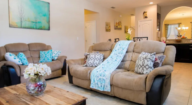 Trafalgar Retreat by Orlando Short Term, Buchen Sie Ferienhaus Cottages in Poinciana, Cottage