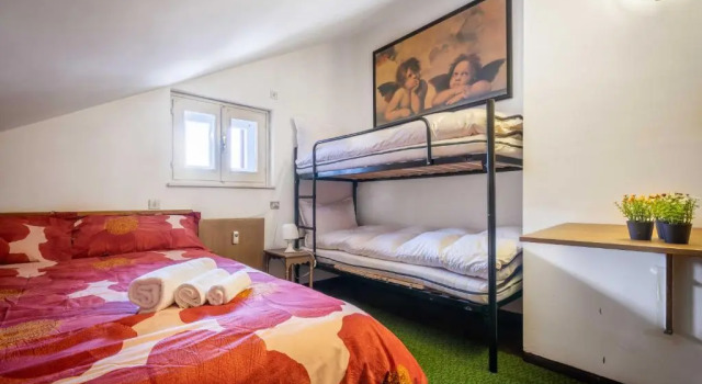 [Aprica tre minuti dalle piste] wi-fi Netflix comodo per 4 ospiti, Buchen Sie Ferienwohnung Hotels in Veltlin mit Parkplatz, Parkplätze