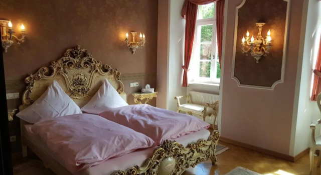 Schloss Sennfeld - Hotel & Veranstaltungsort, Reserva ahora Hotel Adelsheim Baden-Wurtemberg