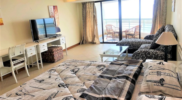 Metro Jomtien Condotel - Sleeps 2